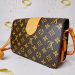 LV Pont 9 Classic Monogram Shoulder Bag - Brown Leather & Gold Hardware Medium Women's Purse
