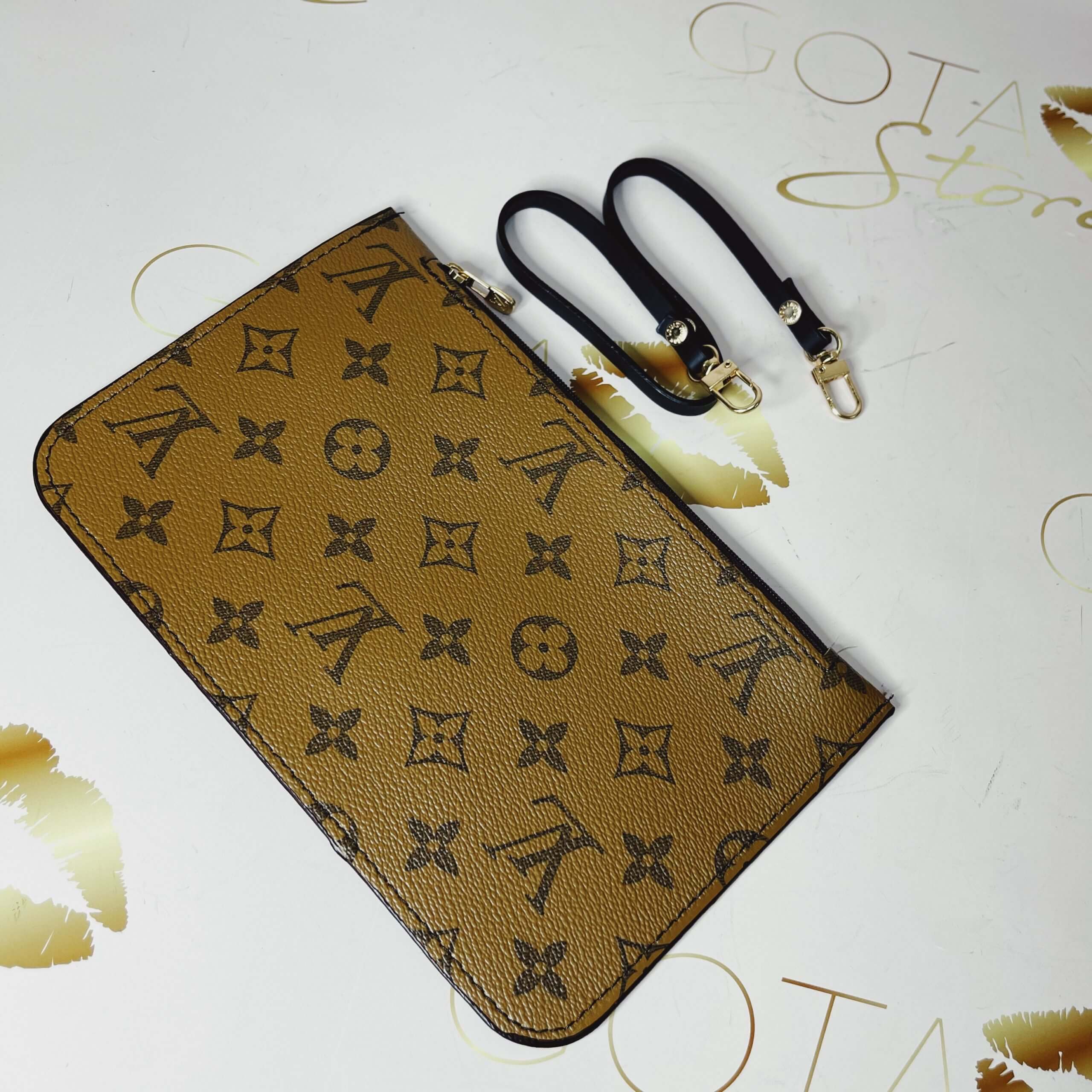 Louis Vuitton Monogram Neverfull MM w/ Pouch - Brown Totes, Handbags -  LOU792260