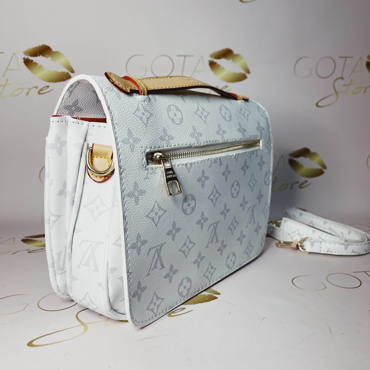 lv white pouch